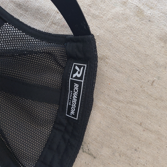 Canis Black Adjustable Hunting Trucker Hat - Picture 3 of 5